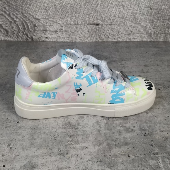 DKNY Logo Sneakers - Picture 6 of 13